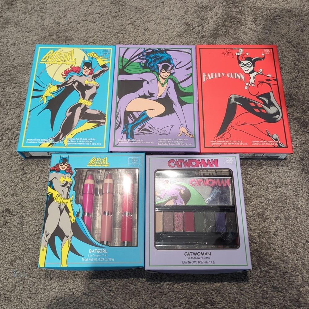 DC Comics Eyeshadow Palette Set - Vibrant Multicolor